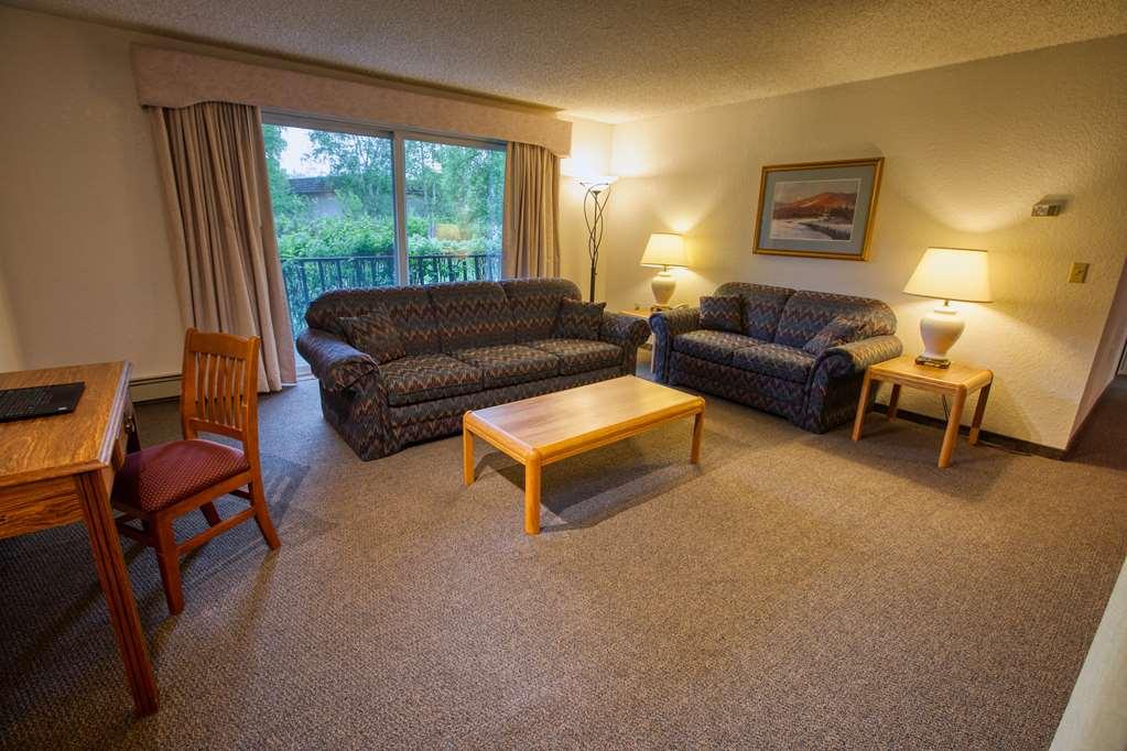 Wedgewood Resort Fairbanks Room photo