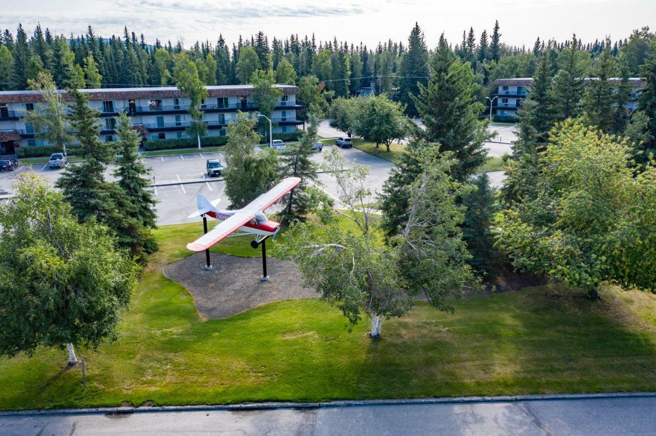 Wedgewood Resort Fairbanks Exterior photo